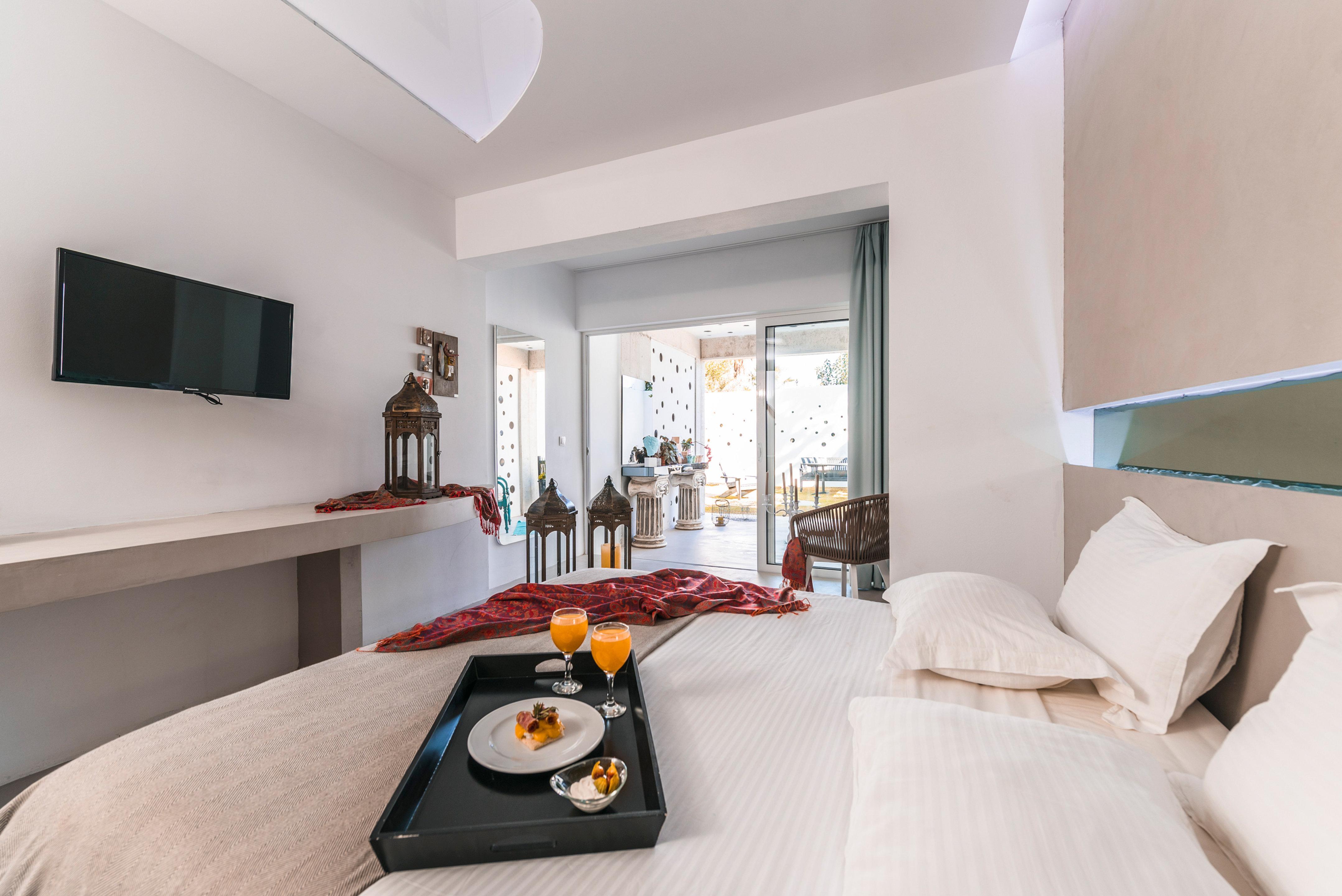 Kouros Exclusive Hotel & Suites - Adults Only ฟาลิรากี ภายนอก รูปภาพ