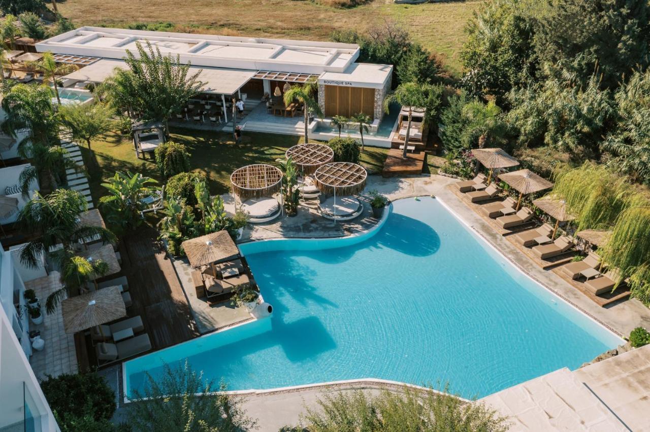 Kouros Exclusive Hotel & Suites - Adults Only ฟาลิรากี ภายนอก รูปภาพ