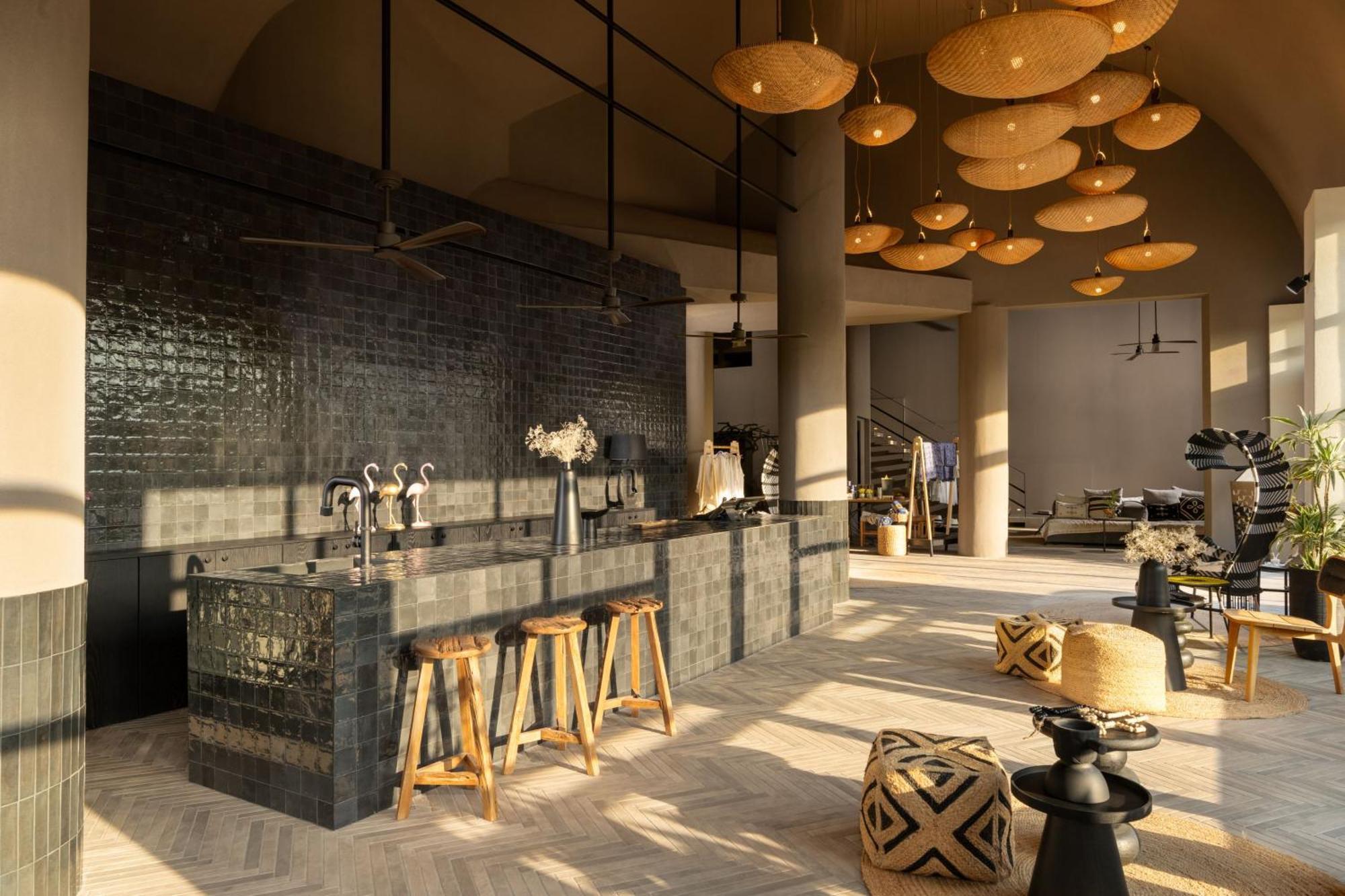 Kouros Exclusive Hotel & Suites - Adults Only ฟาลิรากี ภายนอก รูปภาพ