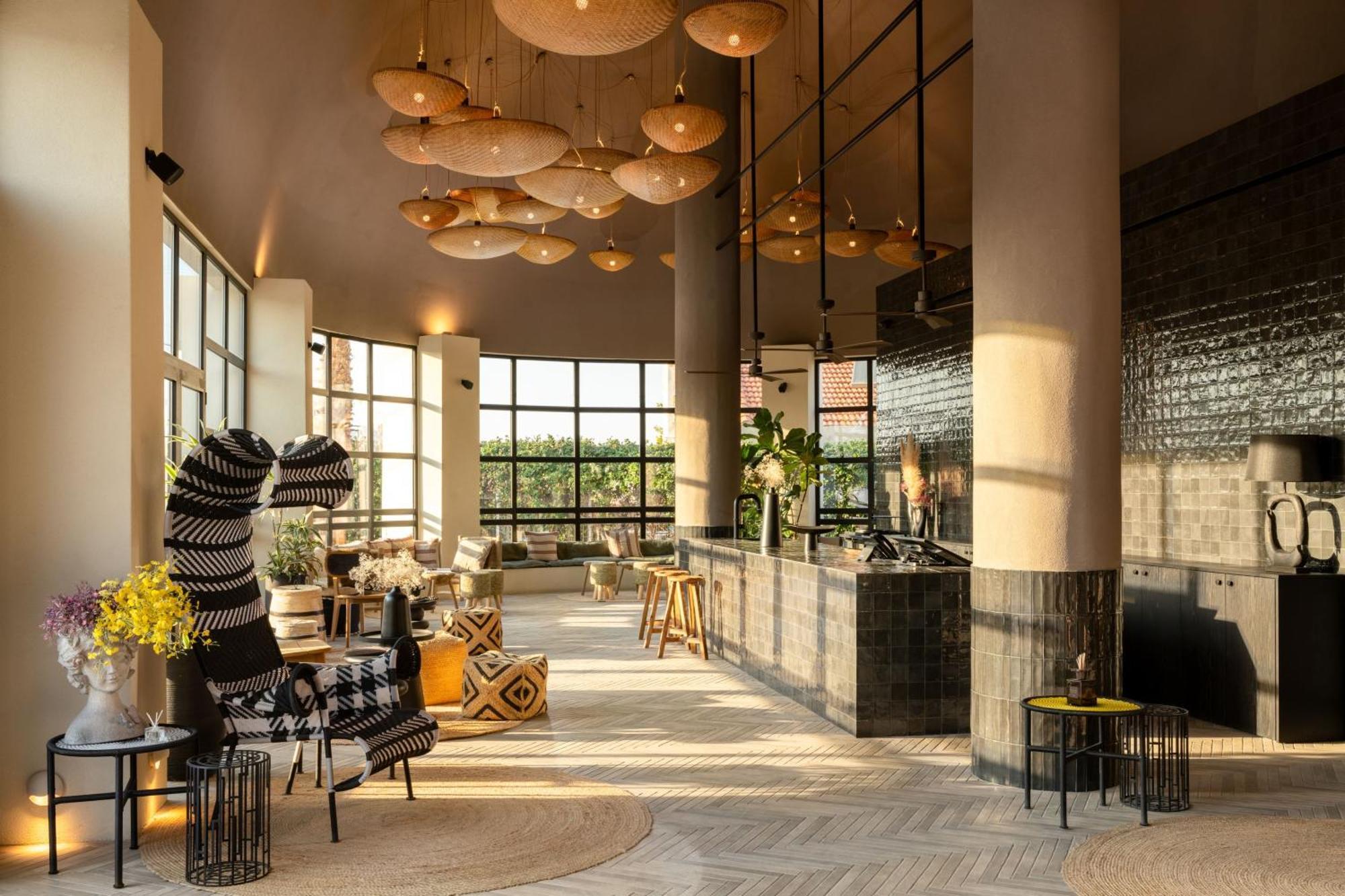 Kouros Exclusive Hotel & Suites - Adults Only ฟาลิรากี ภายนอก รูปภาพ